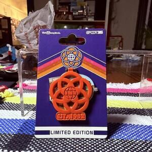 Disney EPCOT 35 Countdown Kitchen Krackpots Hinged LE3000 PP125414 NOS